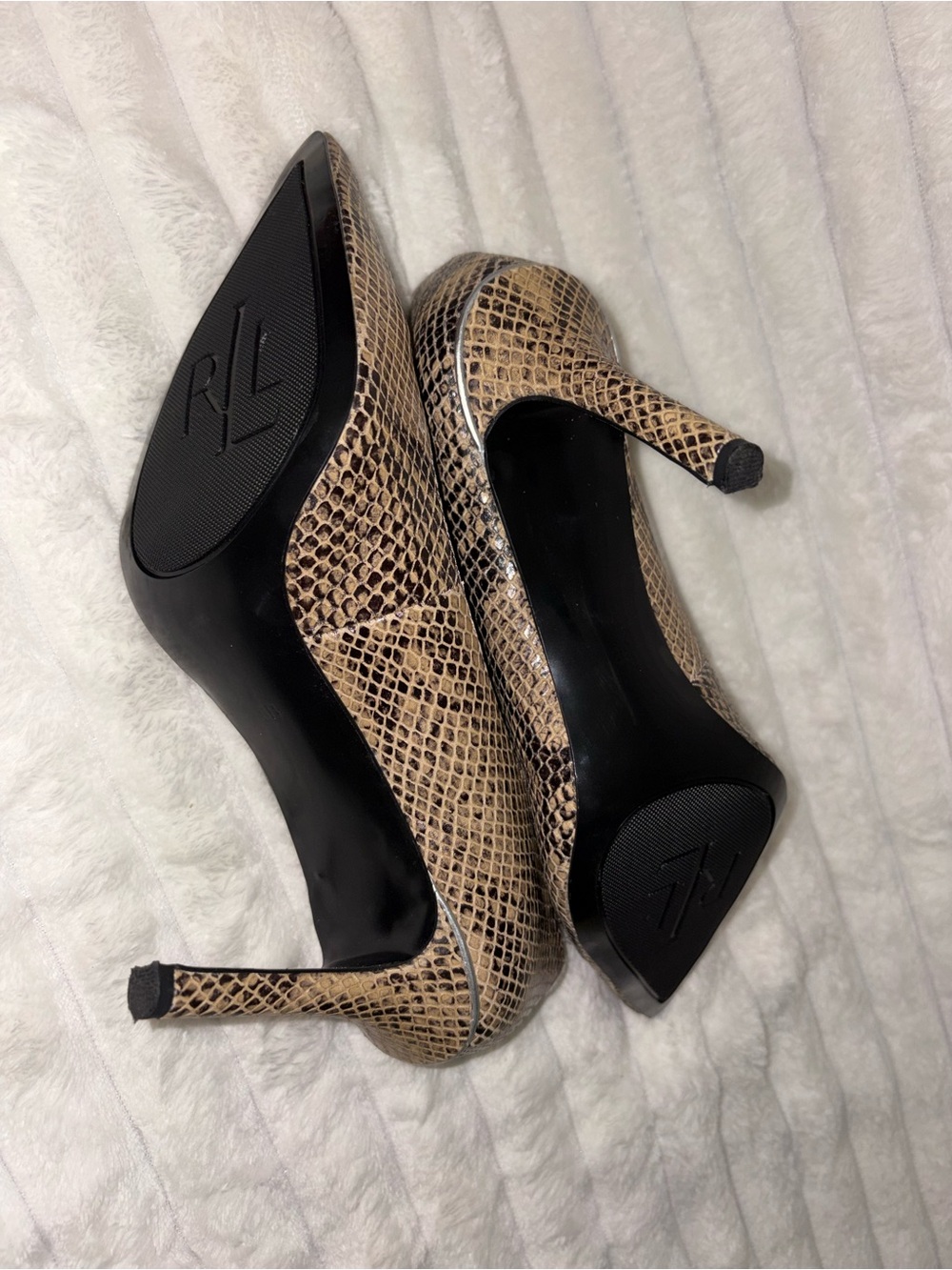 Ralph Lauren Brown Snake-Print Pointed-Toe Pumps size 8 - Picture 6 of 8